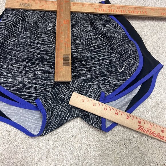 Nike Dri-Fit Shorts Women’s Gray Purple Black Elastic Waist Size Small - Picture 4 of 10